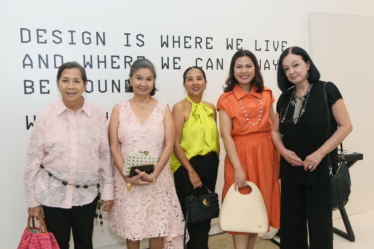 Lolit Ramos, Becky Aranaz, Desiree Macho, Amor Rabano and  Maritess Araneta.